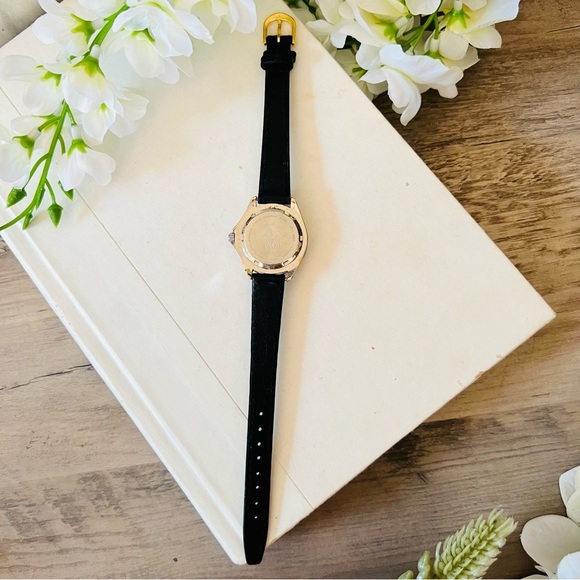 Roxy Quik Silver Watch - Picture 7 of 13